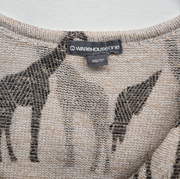 Women's Warehouse One Giraffe Tank Top - Picture 3 of 5